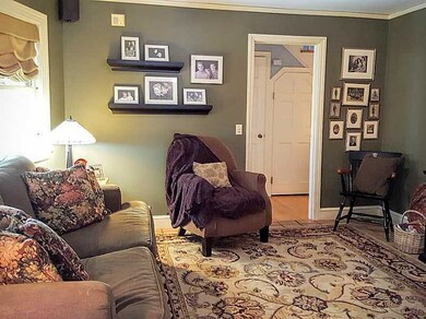 36 High Gate Rd, Cranston, RI 02920 - photo 6