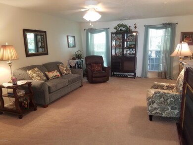 8019 Apple Valley Dr, Louisville, KY 40228 - photo 5