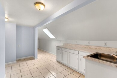 31 Newbury St, Worcester, MA 01609 - photo 5