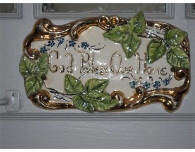 908 East St, Ludlow, MA 01056 - photo 3