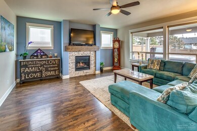 61096 Manhae Loop, Bend, OR 97702 - photo 6