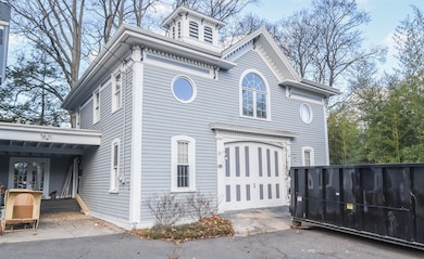 27 S Elm St unit 2, Haverhill, MA 01835 - photo 2