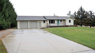 8380 SE 26th Ave, Runnells, IA 50237 - photo 2