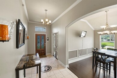 A large hallway with a remarkable porcelain floor