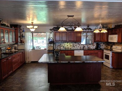 211 W 58 S, Burley, ID 83318 - photo 2