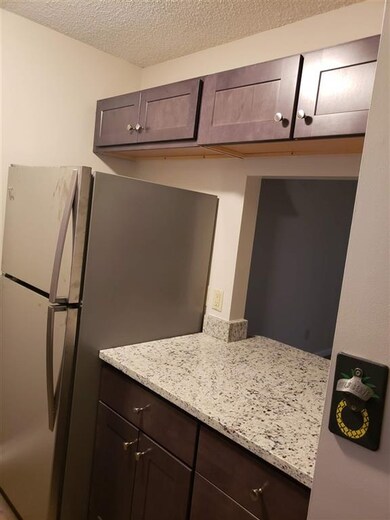 1131 Robin Hood Ct unit 103, Harrisonburg, VA 22801 - photo 3