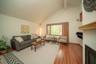 9121 Vanderbilt Ave, Portage, MI 49024 - photo 4