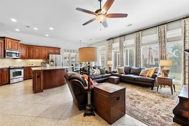 31866 Forest Oak Ln, Conroe, TX 77385 - photo 3