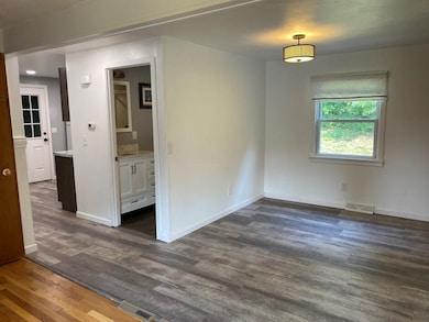 123 Mandalay Rd, Chicopee, MA 01020 - photo 7