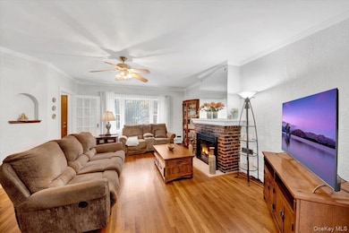 2529 Westervelt Ave, Bronx, NY 10469 - photo 3