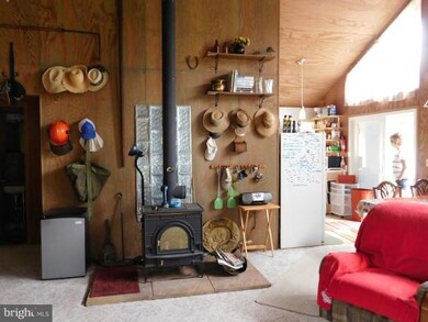 496 Tanglewood Dr, Slanesville, WV 25444 - photo 6