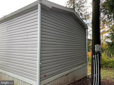 5 Orchard Ln, Spring City, PA 19475 - photo 4