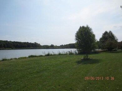 10155 Floyd St, Crown Point, IN 46307 - photo 5