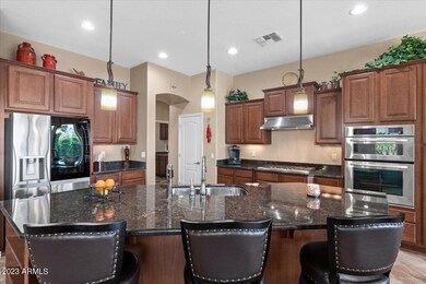 ISLAND KITCHEN