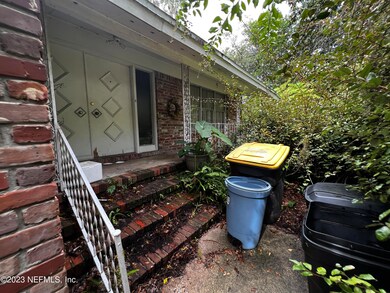 5907 Dian Wood Dr, Jacksonville, FL 32210 - photo 5