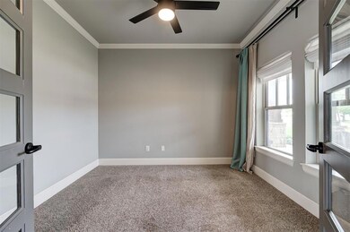 904 NE 21st St, Moore, OK 73160 - photo 6