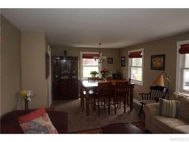 5191 Mapleton Rd, Lockport, NY 14094 - photo 7