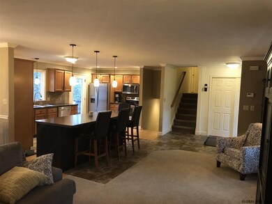 742 Downing St, Schenectady, NY 12309 - photo 3