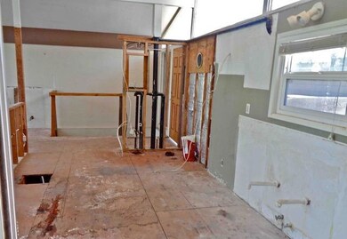 03 Kitchen 2