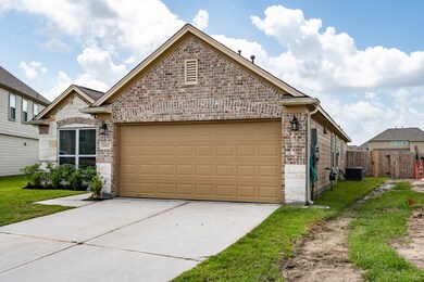10002 Chimney Swift Ln, Conroe, TX 77385 - photo 3
