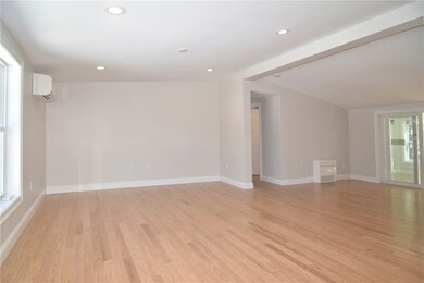 17 Healey Brook Ct, Wakefield, RI 02879 - photo 3