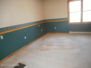 146 View Ct, Saylorsburg, PA 18353 - photo 6