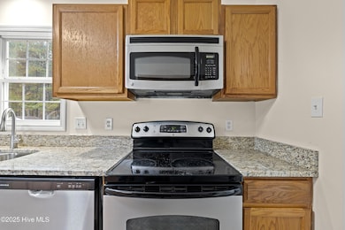 203 Clear Water Dr, Smithfield, NC 27577 - photo 5