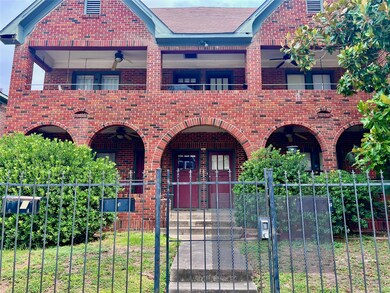 Spacious shared fenced backyard, perfect for pets