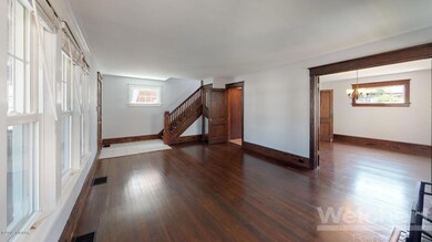 346-Eldred-St-Unfurnished