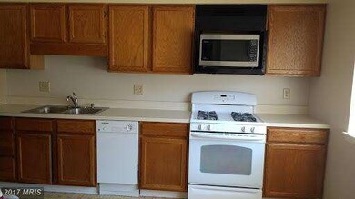 3820 Steppes Ct unit A, Falls Church, VA 22041 - photo 3