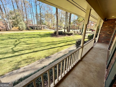 596 Kay St, Jackson, GA 30233 - photo 4