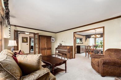 Living room 3