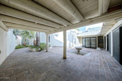 05PatioinCenter