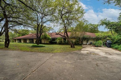 203 Eastwood Terrace Dr, Denison, TX 75020 - photo 2