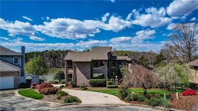 1903 Candelar Dr, High Point, NC 27265 - photo 2