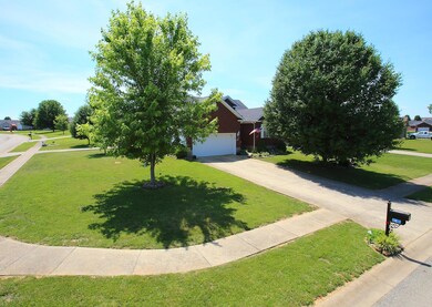 289 Park Ridge Dr, Mount Washington, KY 40047 - photo 4