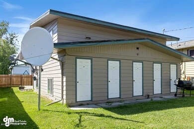 21-Exterior Back-ELKO6026