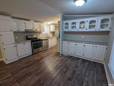 5112 N Fairmount St unit 150, Davenport, IA 52806 - photo 5