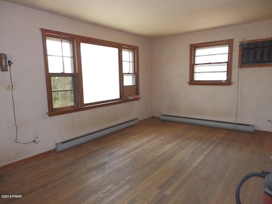 1232 Milford Rd, Dingmans Ferry, PA 18328 - photo 4