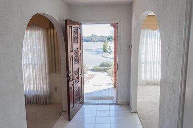 10505 Tomwood Ave, El Paso, TX 79925 - photo 4