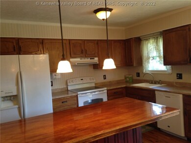 479 Hamon Dr, Scott Depot, WV 25560 - photo 6