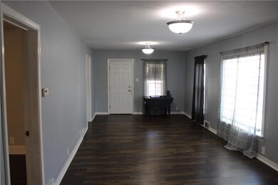 206 E Leighton St, Frontenac, KS 66763 - photo 3