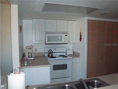 609 Caribbean Dr, Davenport, FL 33897 - photo 7