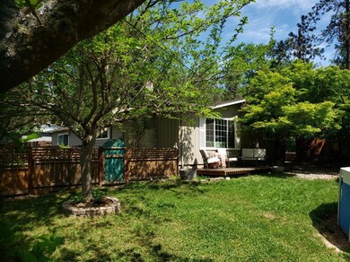 1116 NW Hillside Dr, Grants Pass, OR 97526 - photo 4