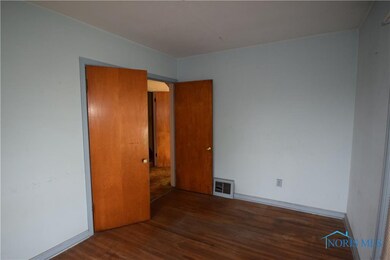 5616 304th St, Toledo, OH 43611 - photo 6