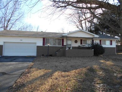 730 Walnut 031