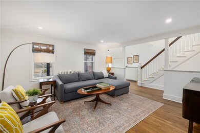 23 Mount Vernon St, Newport, RI 02840 - photo 5