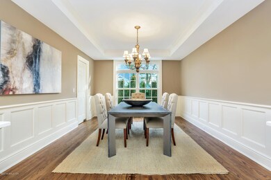 21 Summit Rd Riverside CT-large-002-11-0