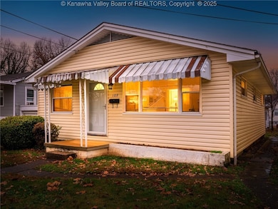 109 18th St, Dunbar, WV 25064 - photo 3