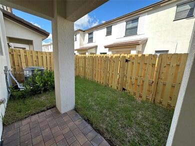 261 SW 159th Way, Pembroke Pines, FL 33027 - photo 6